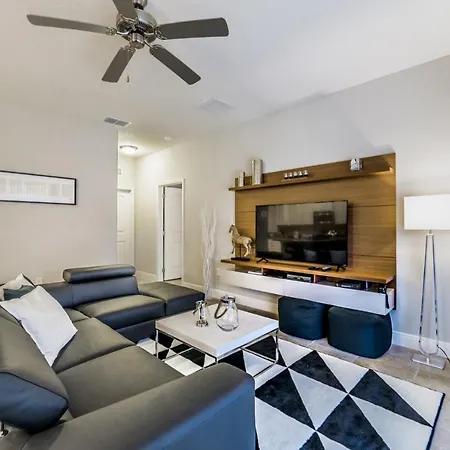 5369 Oakbourne Vila
